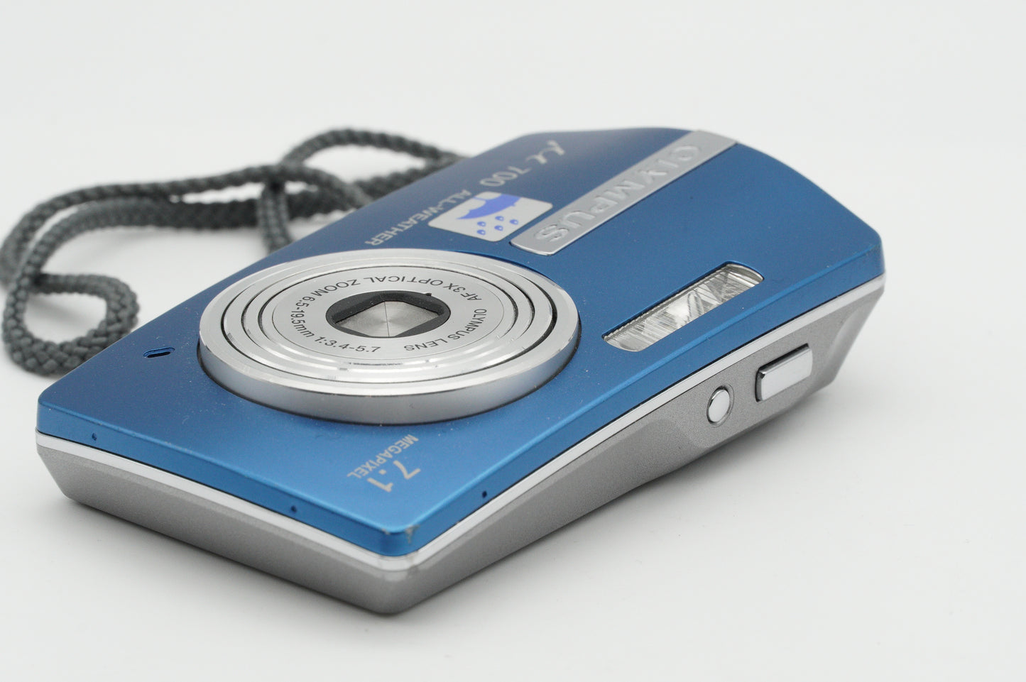 Olympus µ700