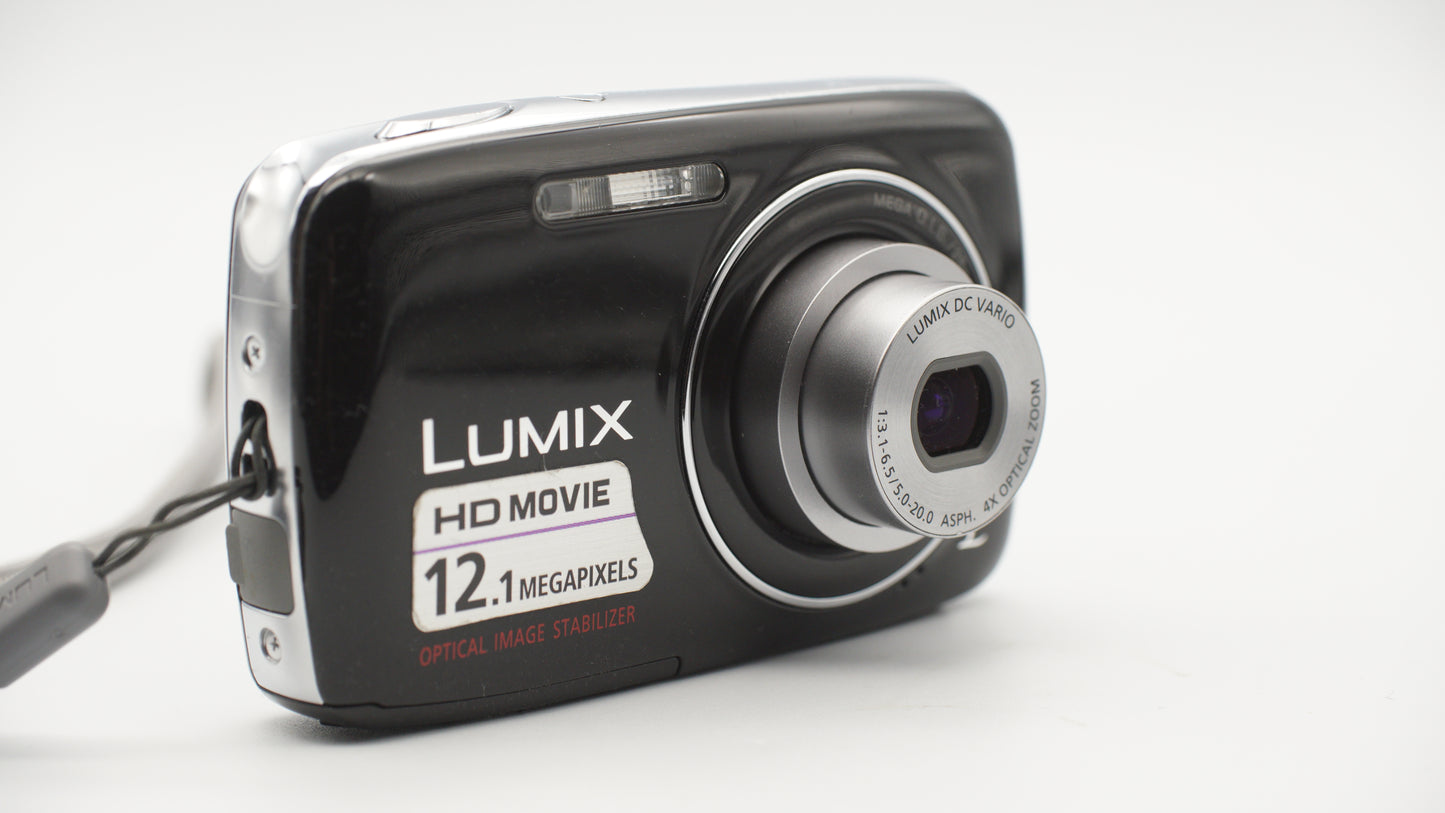 Panasonic DMC-S1