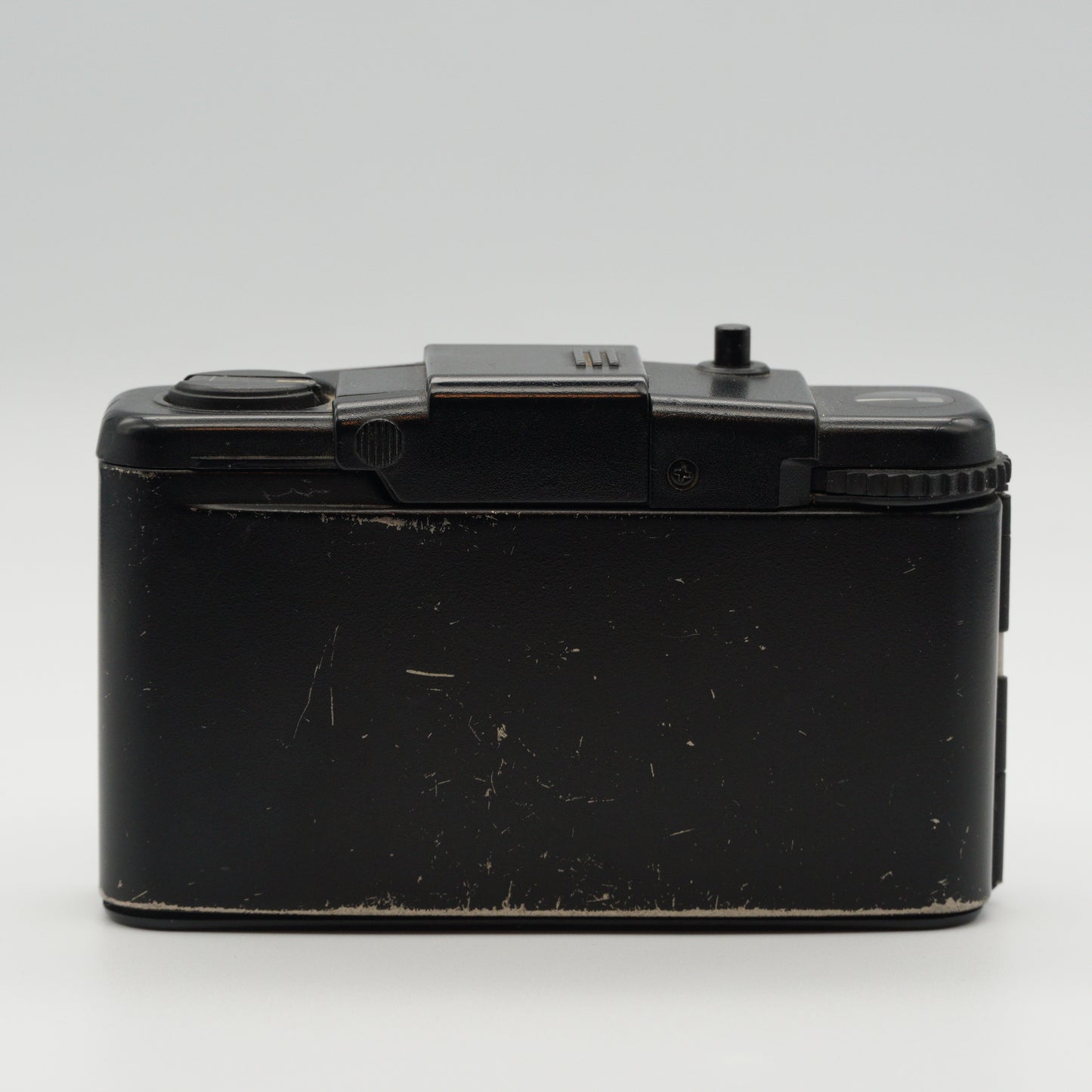 Olympus XA1 – Vintage 35mm Point-and-Shoot Film Camera