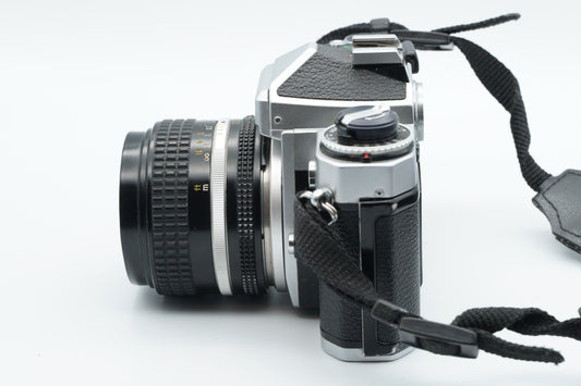 Nikon FE + Nikkor 28mm f/3.5 – Classic 35mm SLR With Aperture Priority
