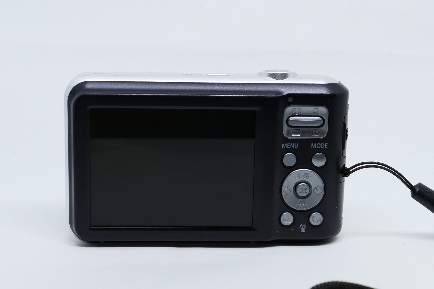 Samsung ES80 (2010) – Compact CCD Camera with 5x Optical Zoom