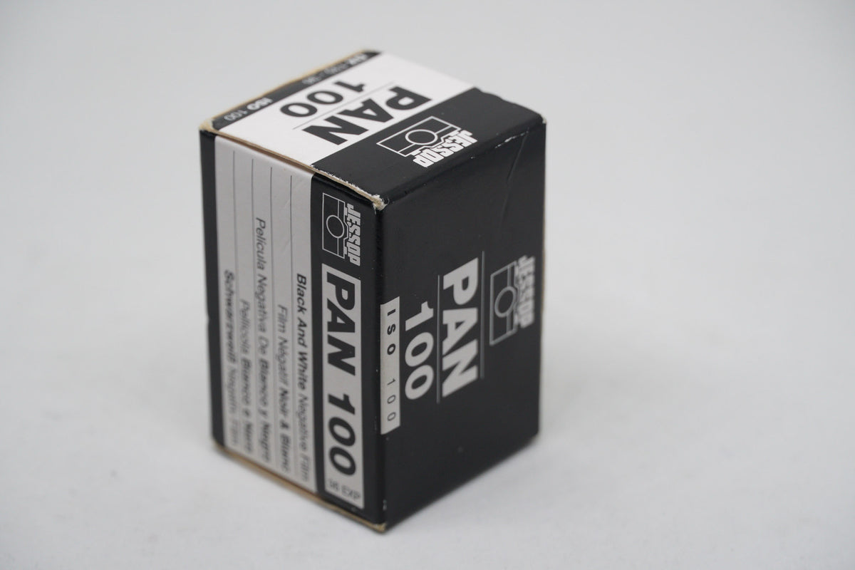 Jessops PAN 100 – 35mm Black & White Film (Expired)