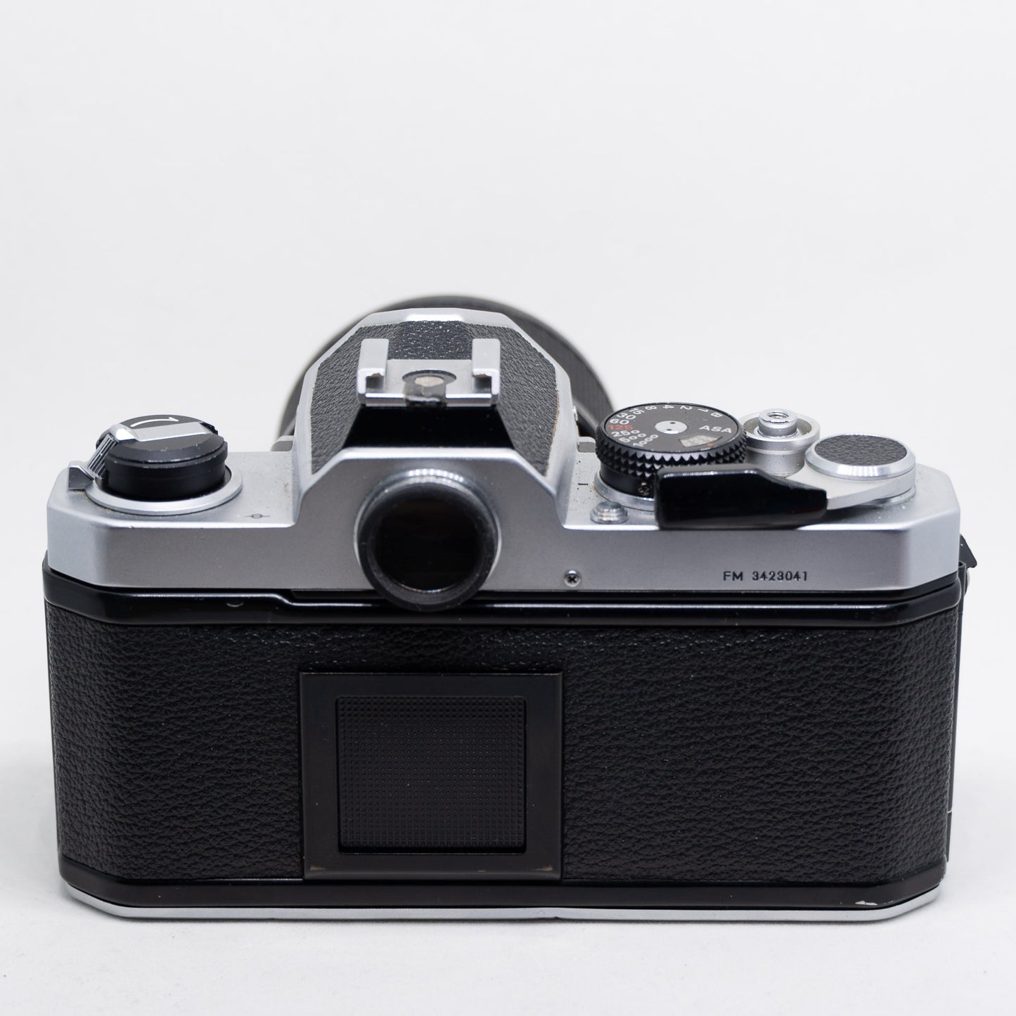 Nikon FM – 35mm SLR Film Camera with Zoom Lens