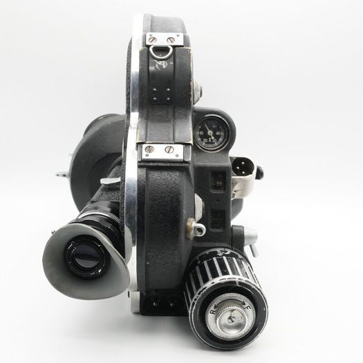 Arriflex 16ST camera from the back