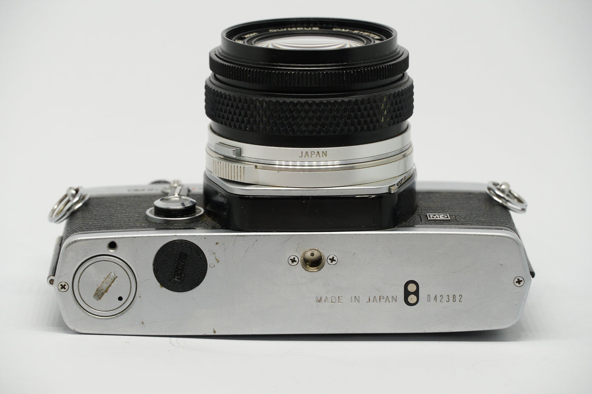 Olympus OM-2N with Zuiko 28mm f/2.8
