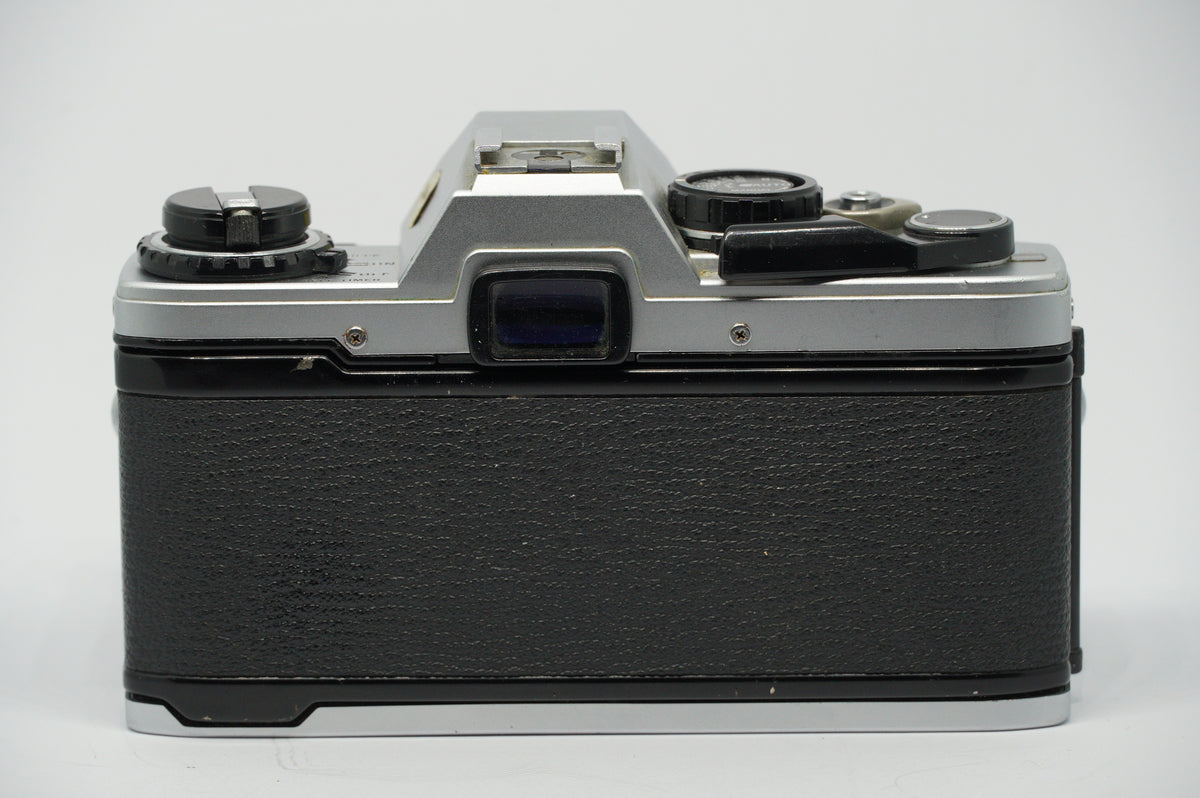 Olympus OM-10 35mm Film Camera with Zuiko 50mm f/1.8 + Manual Adapter