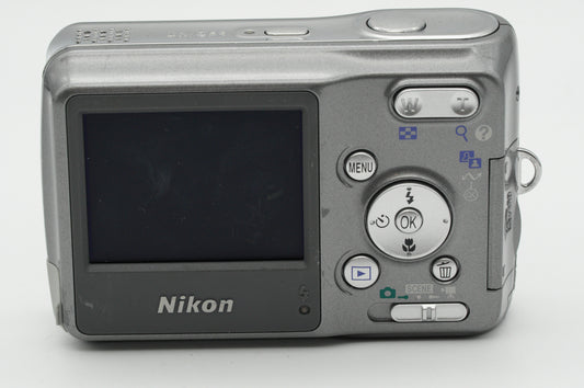 Nikon Coolpix L2