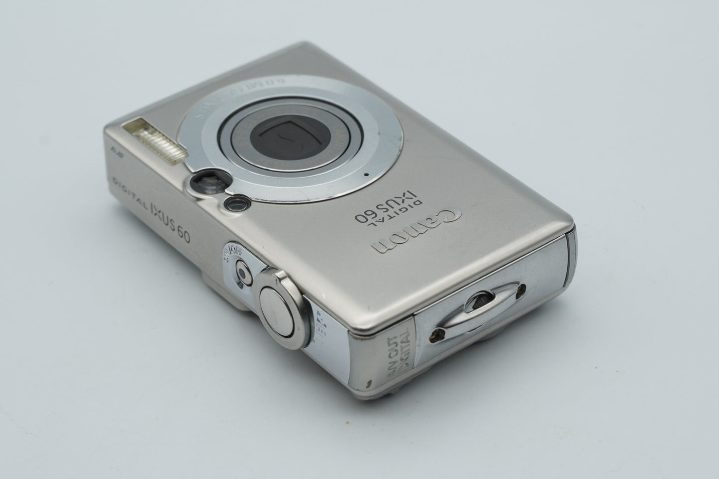 Canon Digital IXUS 60 – Classic Compact Digital Camera