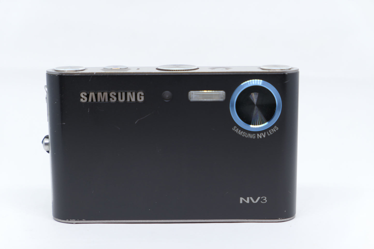 Samsung NV3 (2006) – Retro CCD Camera