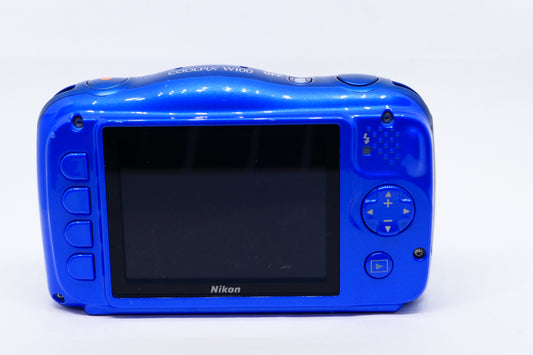 Nikon Coolpix W100 – Waterproof Digital Camera (Blue)