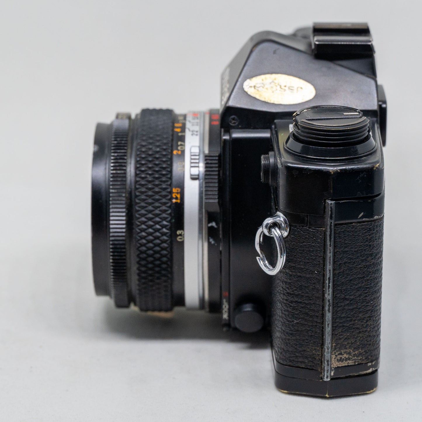 Olympus OM-2 Spot/Program + Zuiko 28mm f/2.8 – 35mm SLR (Made in Japan)