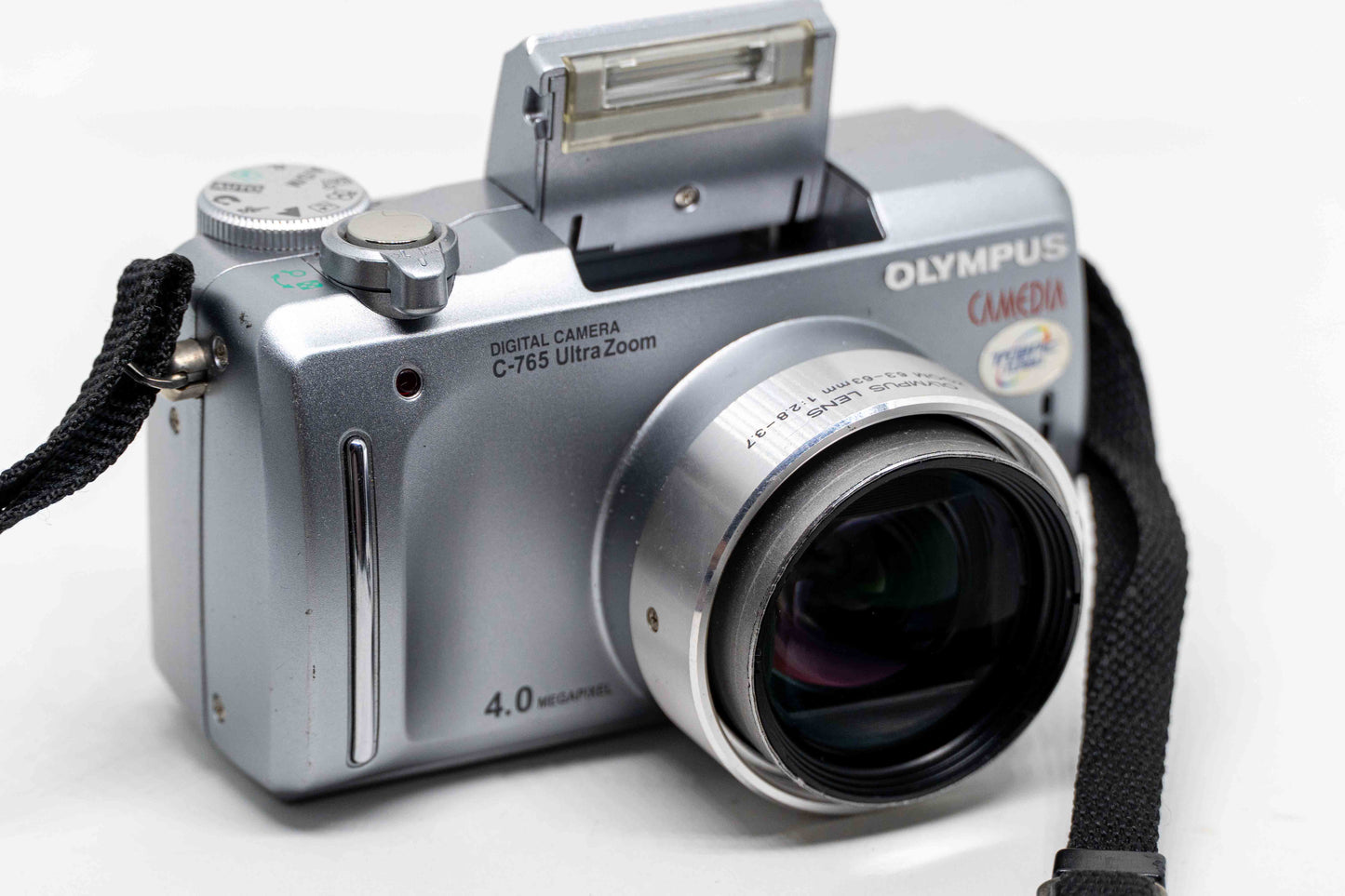 Olympus Camedia C-765 Ultra Zoom CCD Digital Camera – Retro Digital Camera