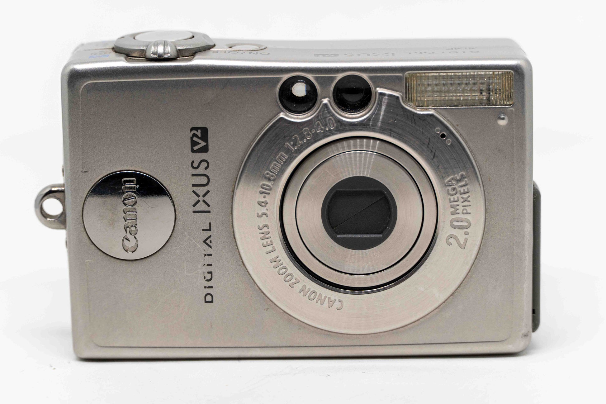 Canon Digital IXUS V2 CCD digital camera