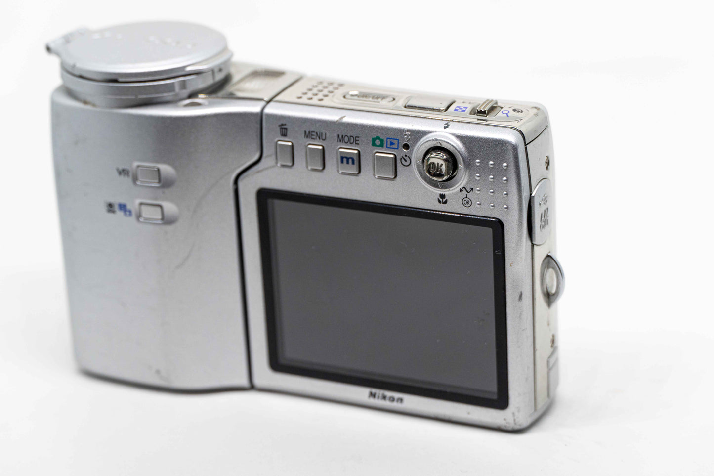 Nikon Coolpix S4 CCD Digital Camera – Swivel Lens Retro Digicam