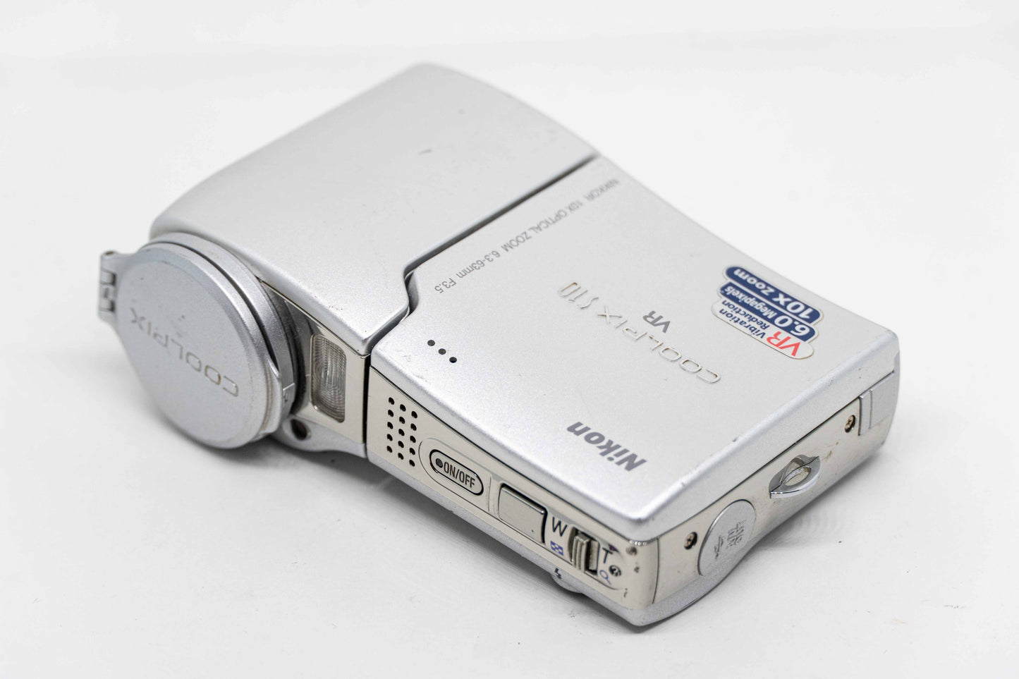 Nikon Coolpix S4 CCD Digital Camera – Swivel Lens Retro Digicam