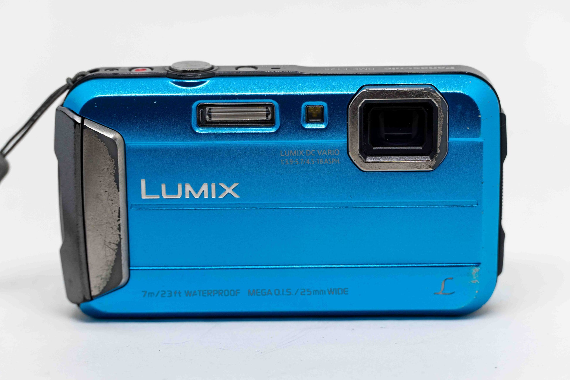 Panasonic Lumix DMC-FT25 waterproof CCD digital camera blue